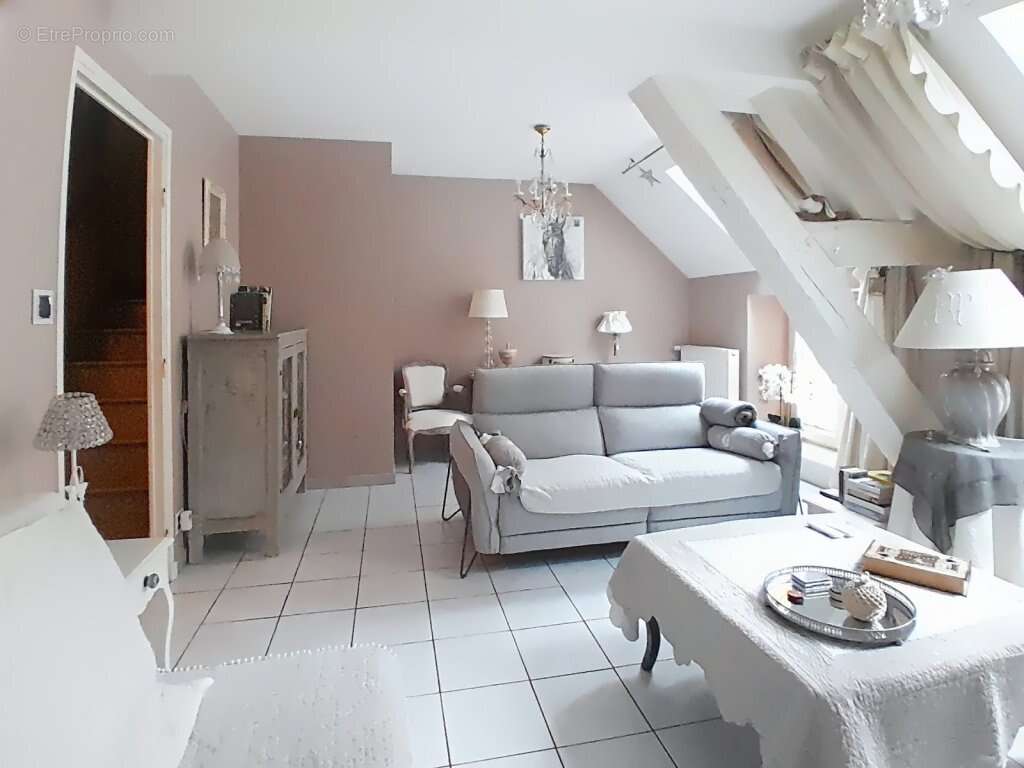 Maison à CHALON-SUR-SAONE