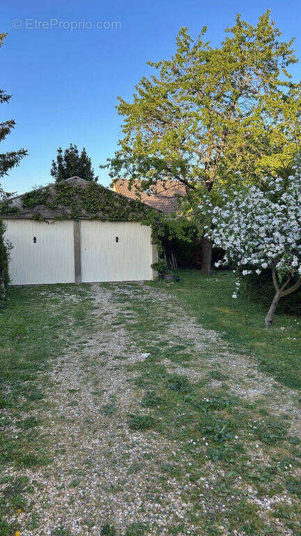 Maison à VINEUIL
