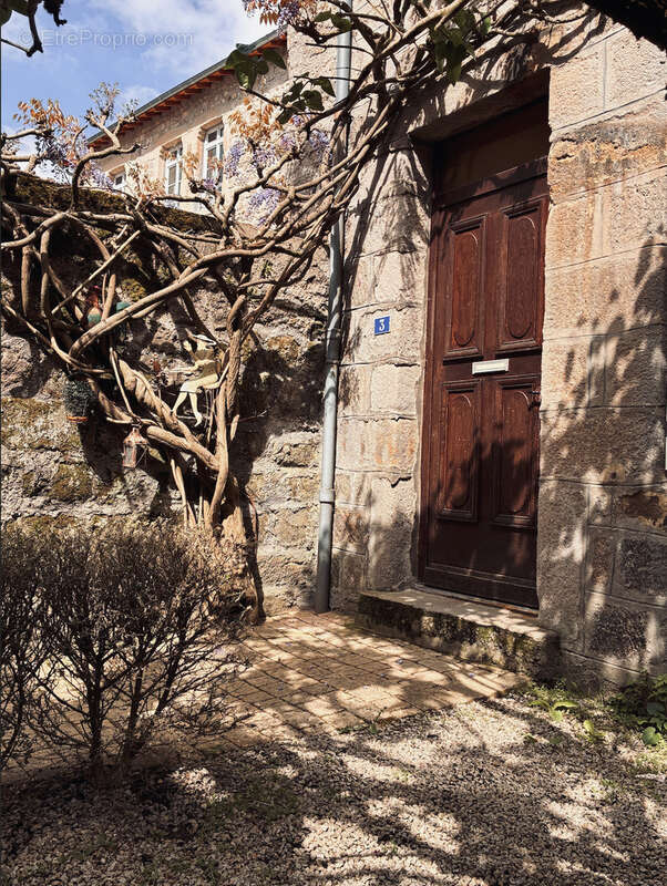 Maison à SAINT-DIDIER-EN-VELAY