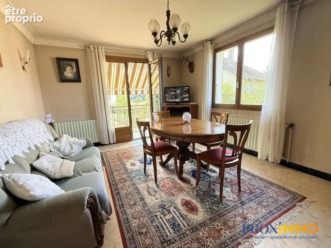 Maison 4 pièces 108 m² à vendre à Entre-Deux-Guiers (38380) - photo 5