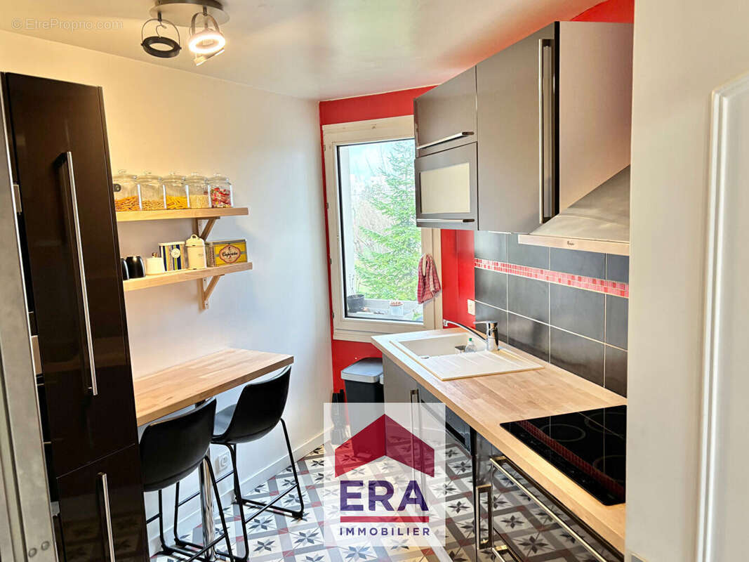 Appartement à SARTROUVILLE