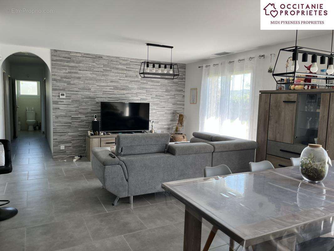 Maison à DAUMAZAN-SUR-ARIZE