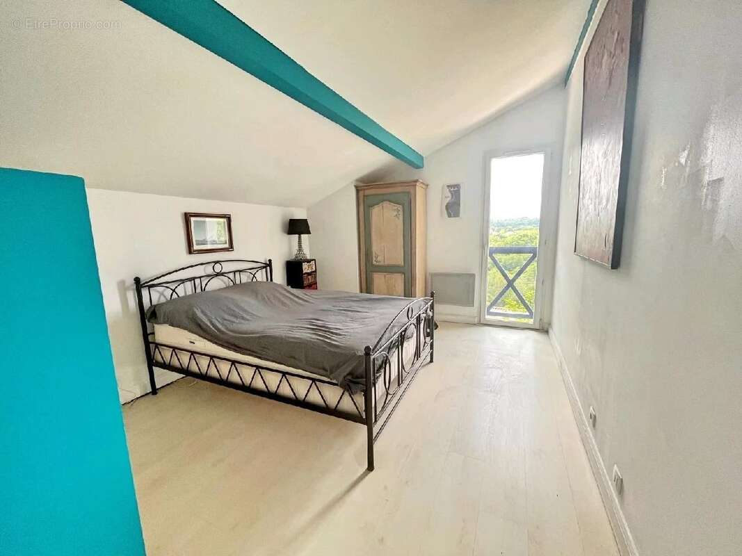 Maison à BASSUSSARRY