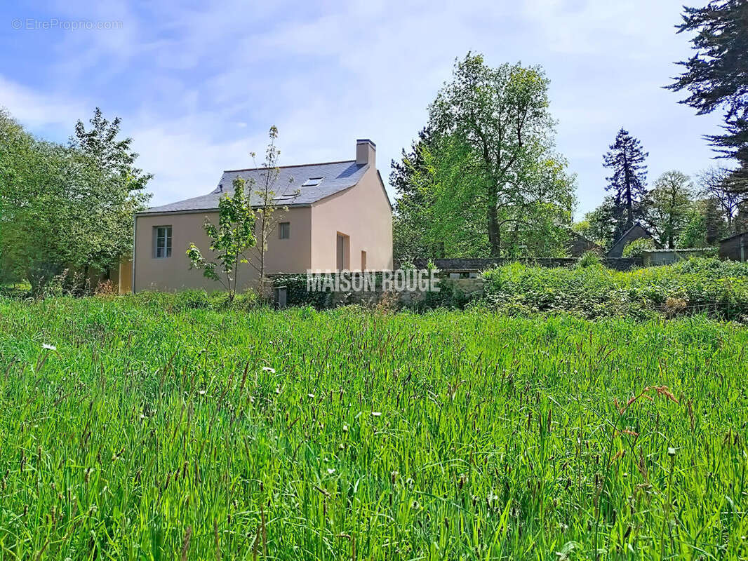 Maison à BAZOUGES-LA-PEROUSE