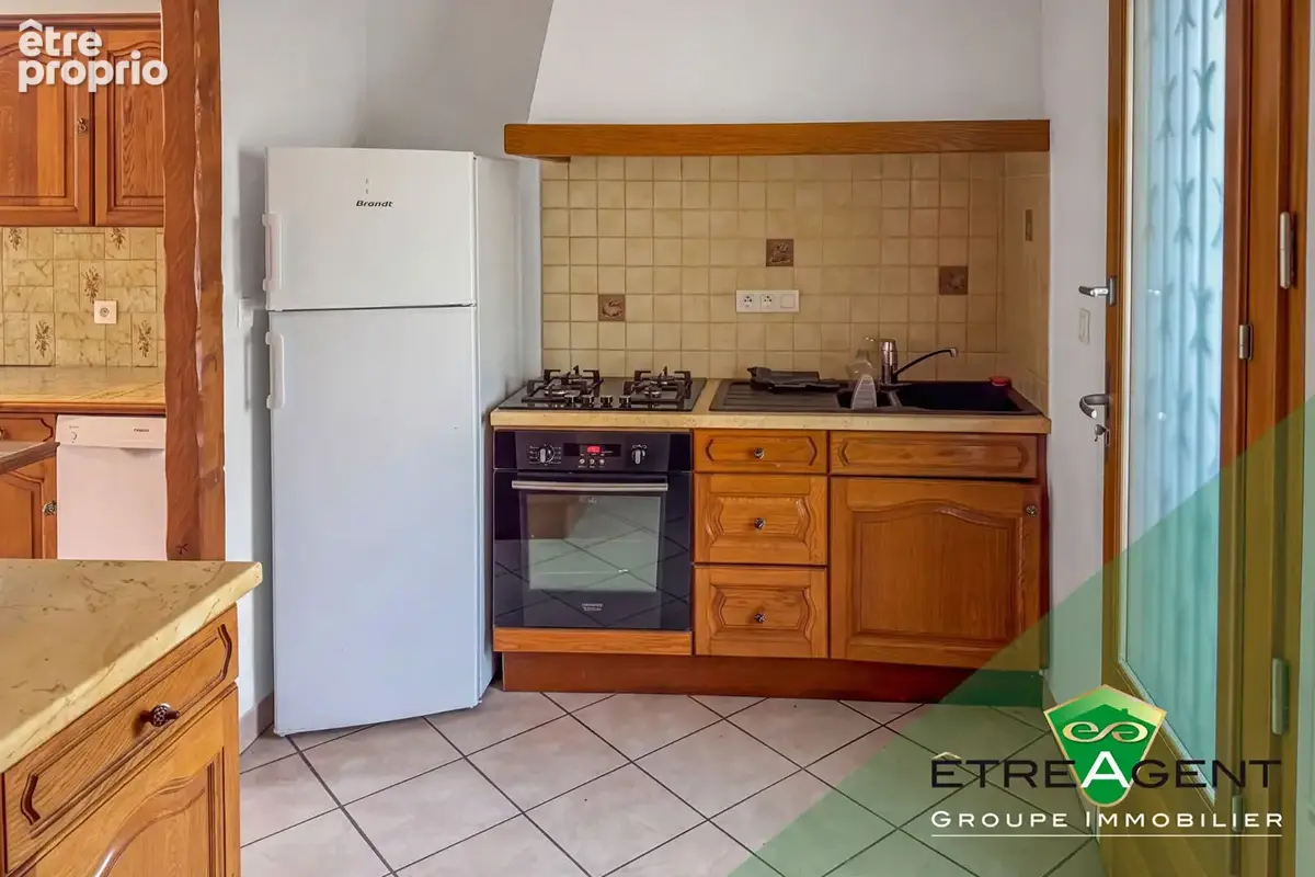 Maison en pierre 5 pièces de 130m² sur 322 m² de terrain - photo 7