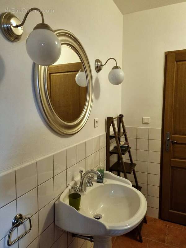 Appartement à PRIVAS