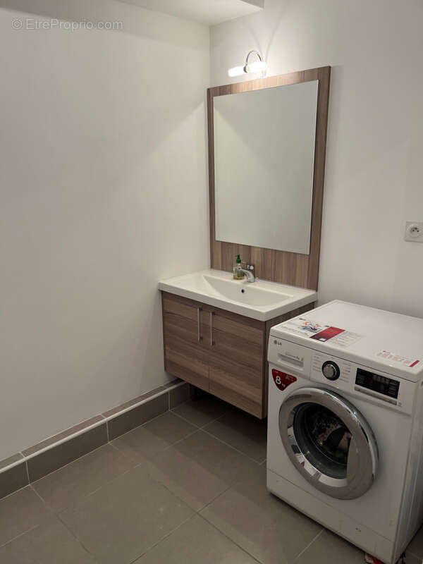 Appartement à MARSEILLE-2E