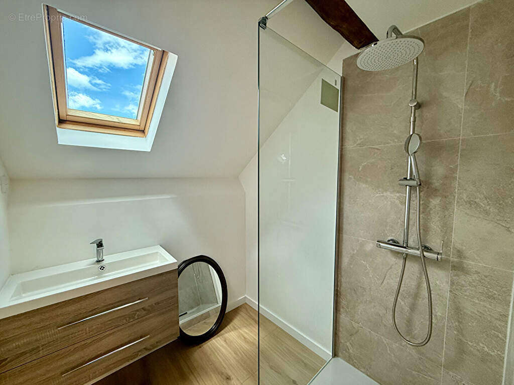Appartement à LATHUILE