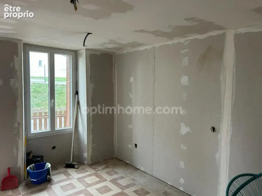 Maison de 105 m2 à finir de rénover avec jardinet - photo 7
