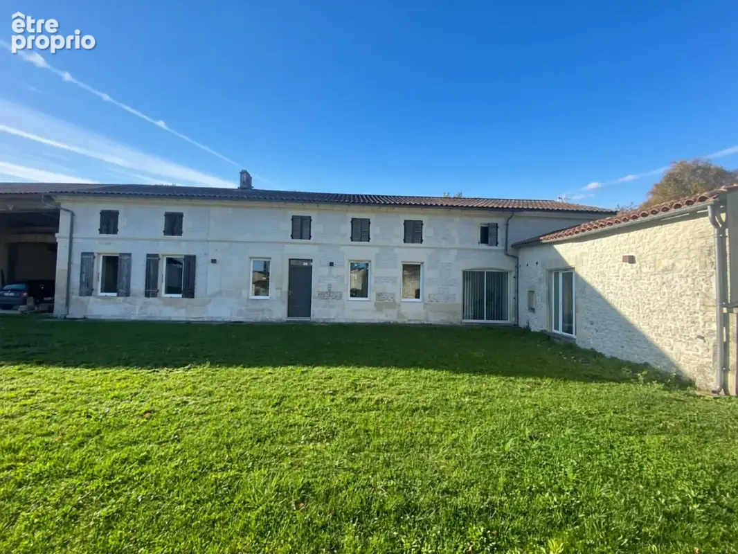 Maison rénovation contemporaine avec grand jardin - photo 1