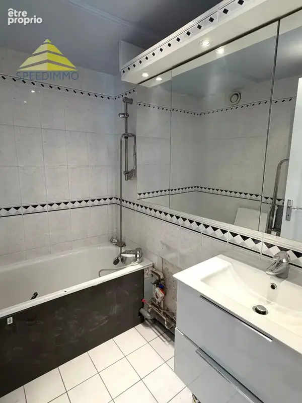 Appartement 4 pièces avec balcon, parkings et cave - photo 7