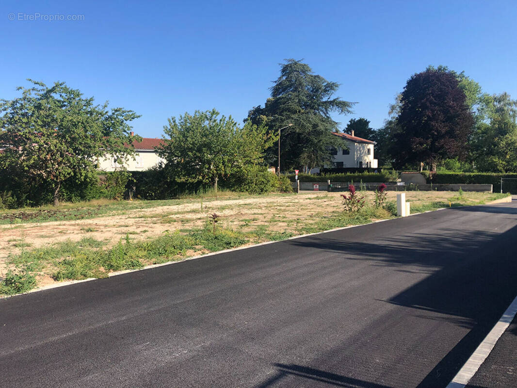 Terrain à SAINT-ANDRE-SUR-VIEUX-JONC