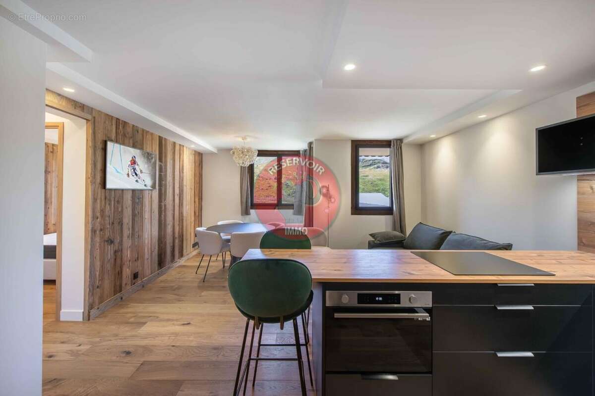 Appartement 48 m² à Saint-Jean-De-Belleville  - photo 354