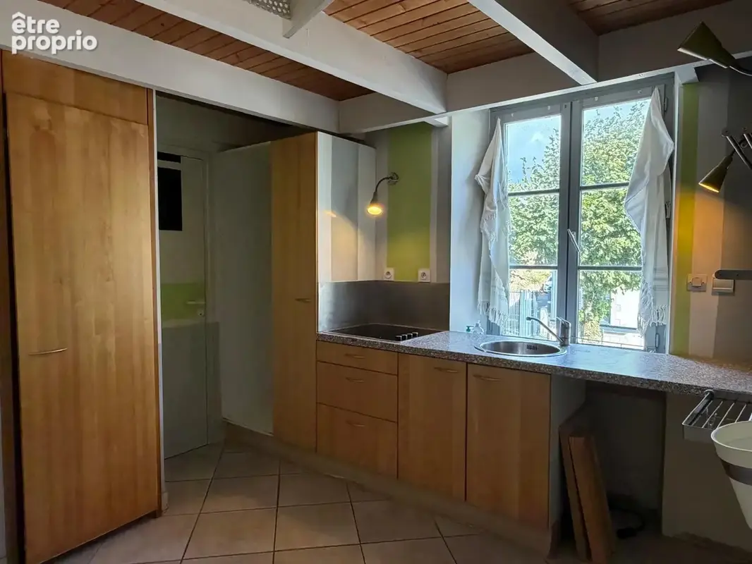 Chaleureux 3 pièces en duplex au Centre-Ville ! - photo 5