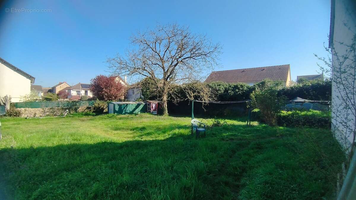 Maison à FOURCHAMBAULT