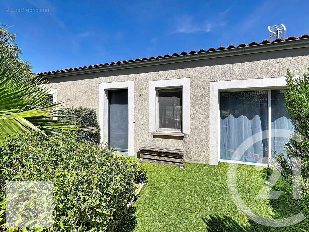 Maison 92 m² à Saint-Michel-De-Lanes  - photo 2