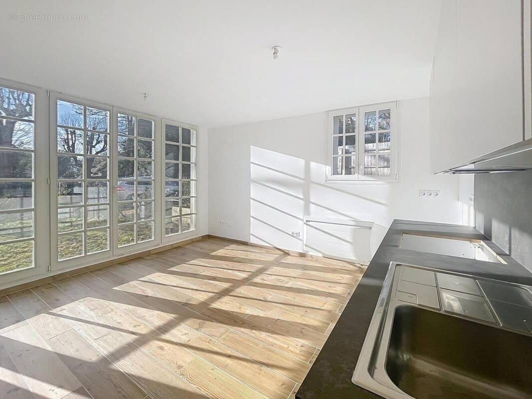 Photo 1 - Appartement à VAUCRESSON