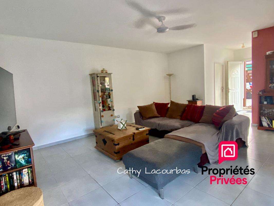 Appartement à PETIT-BOURG