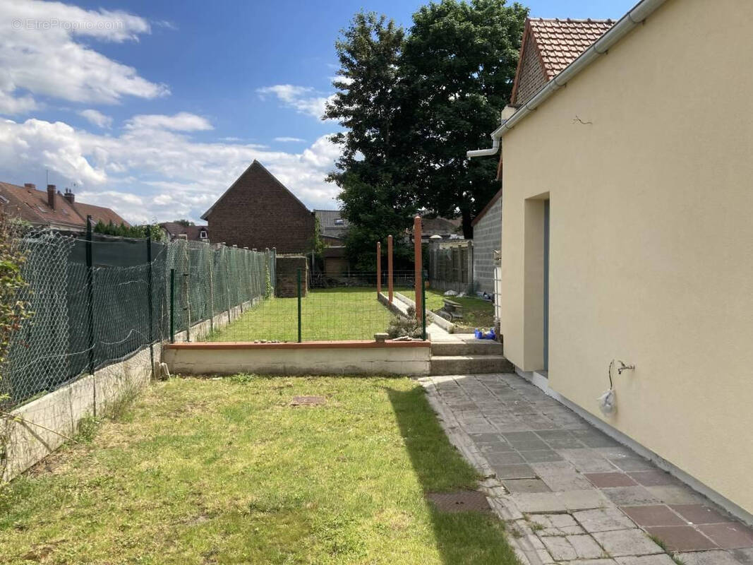 Autre à BIACHE-SAINT-VAAST