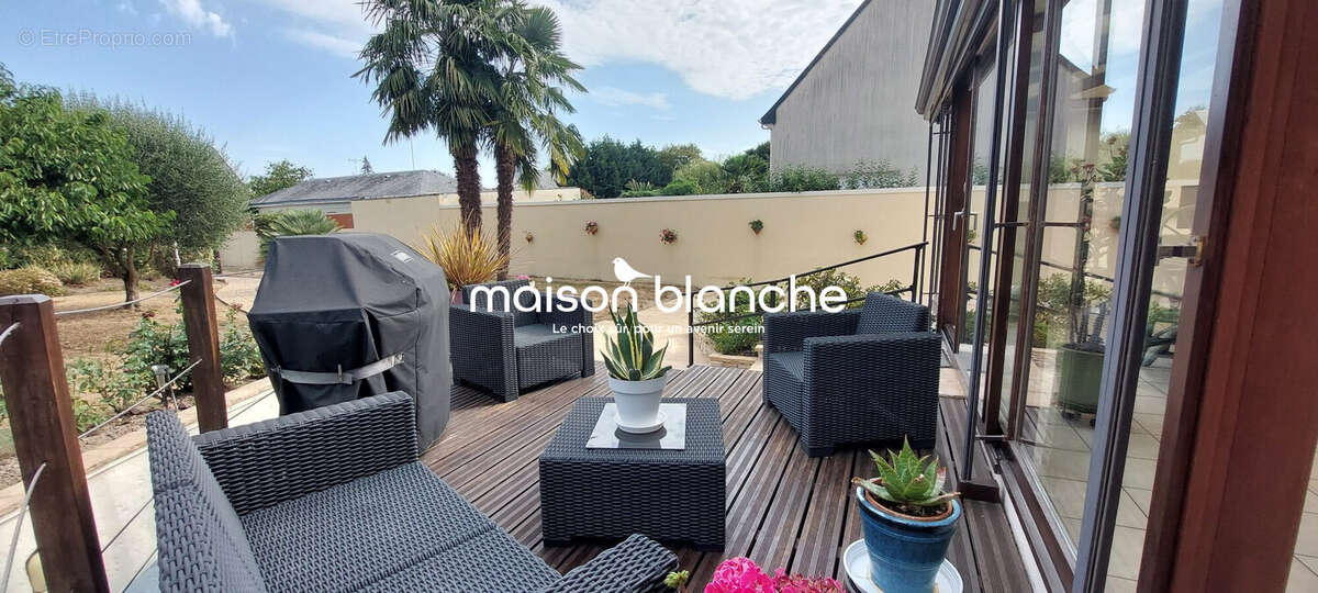 Maison à AVRILLE