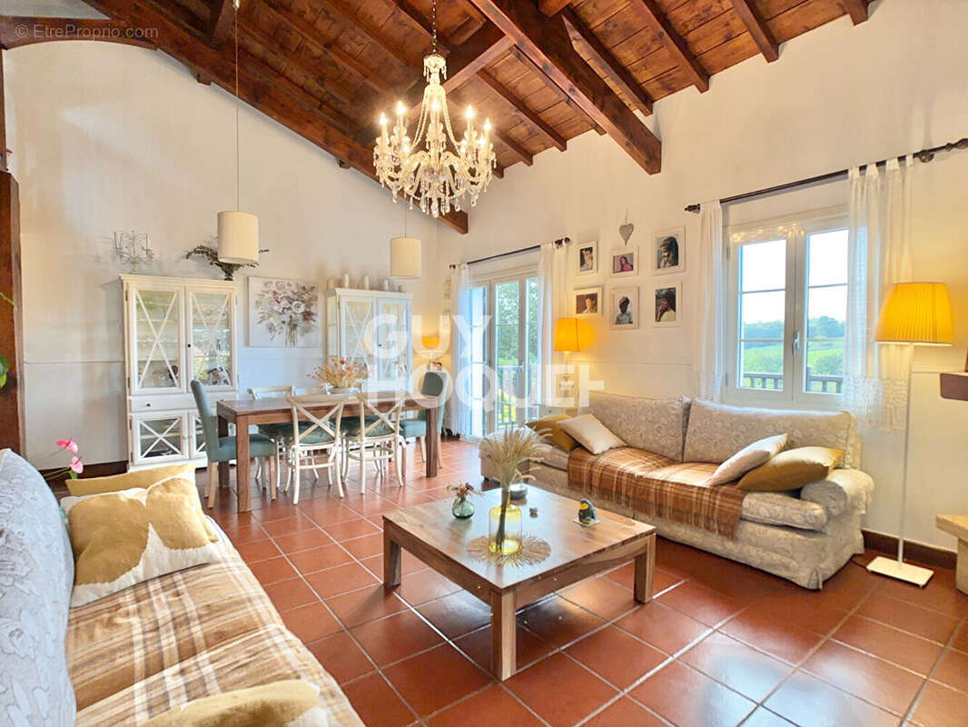 Maison à ASCAIN