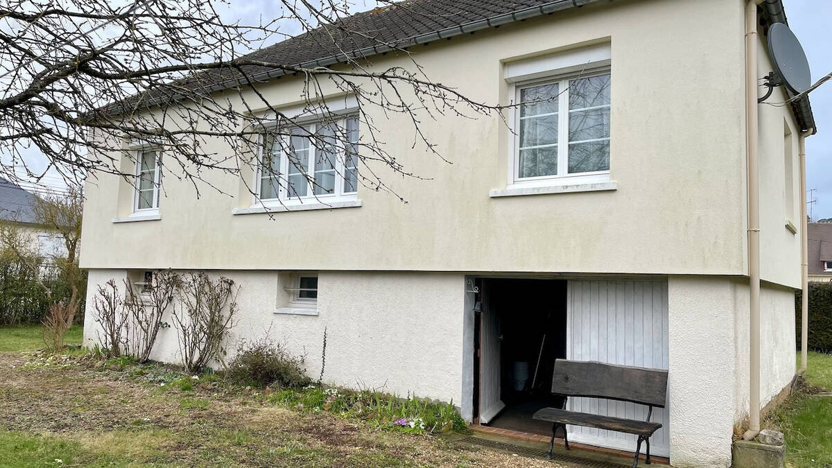 Maison à LA FERRIERE-SUR-RISLE