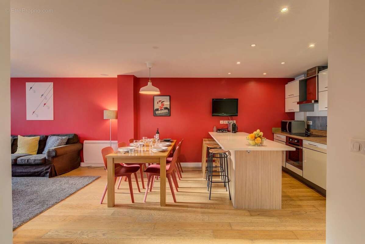 CHAMONIX - Appartement T3 proche centre de Chamonix - photo 3