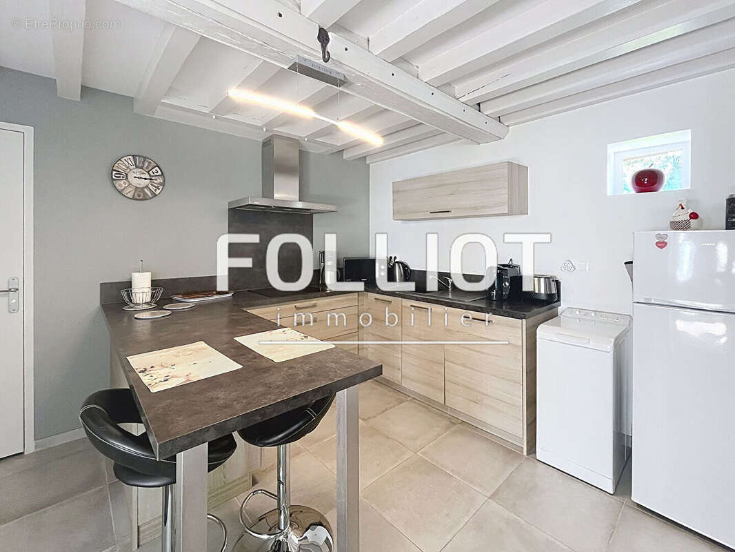 A vendre ! Proche Falaise 334 m² - photo 16
