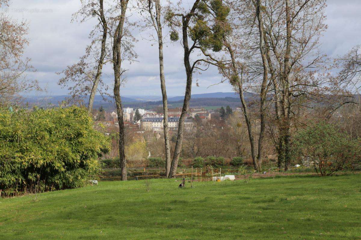 Appartement à AUTUN