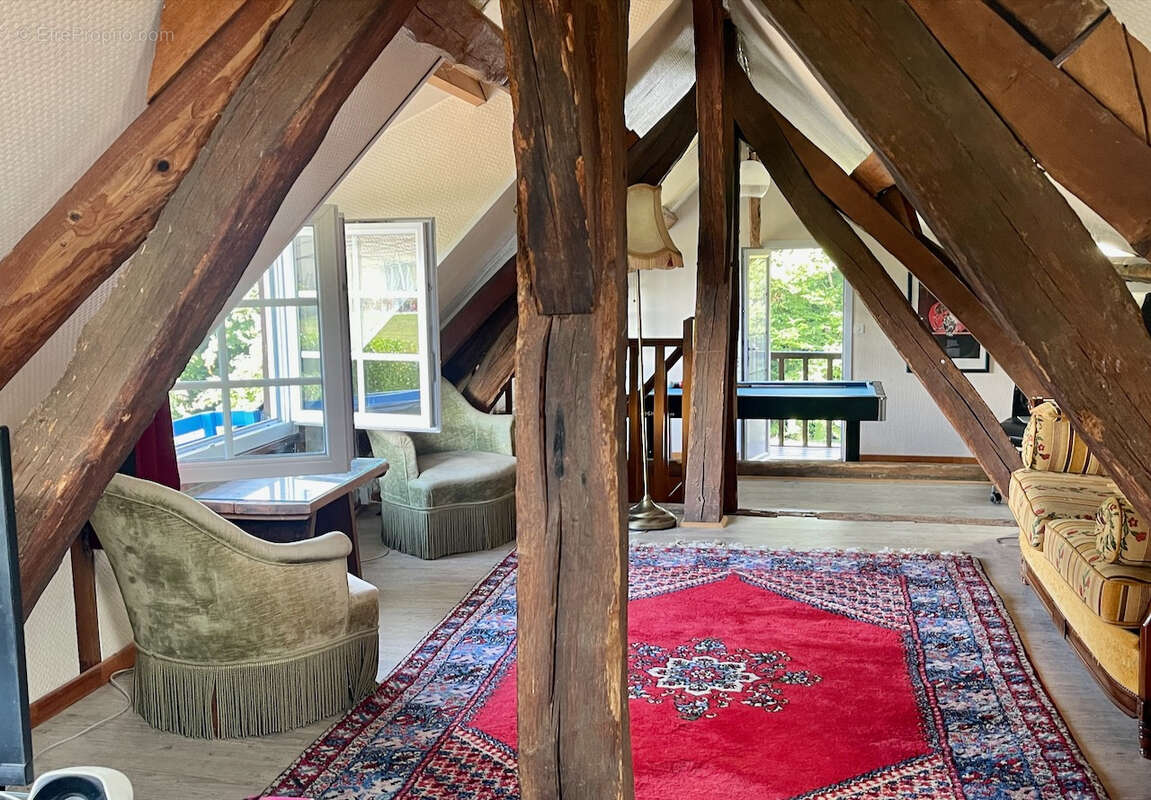 Maison à LA HOUSSAYE