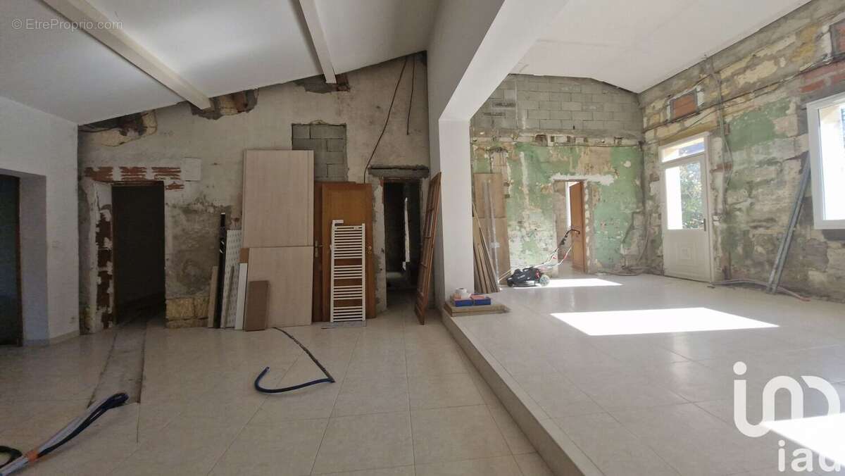 Maison 135 m² à Lalande-De-Pomerol  - photo 2