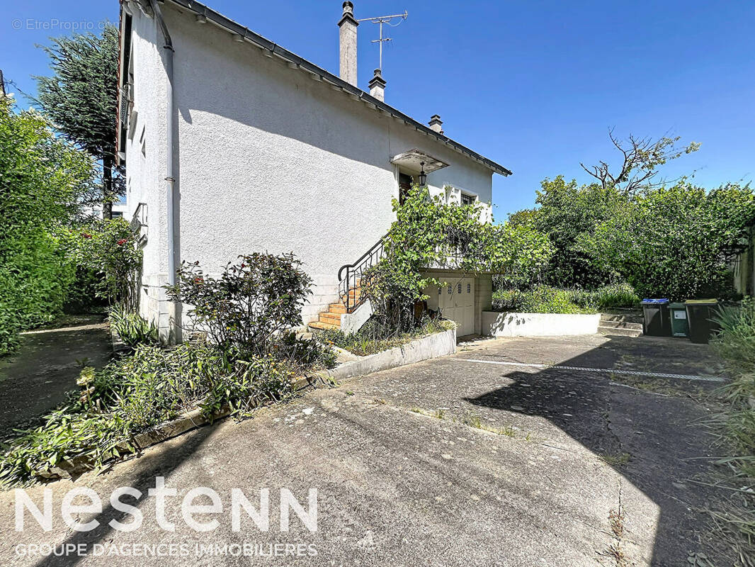 Maison à VILLENEUVE-SAINT-GEORGES