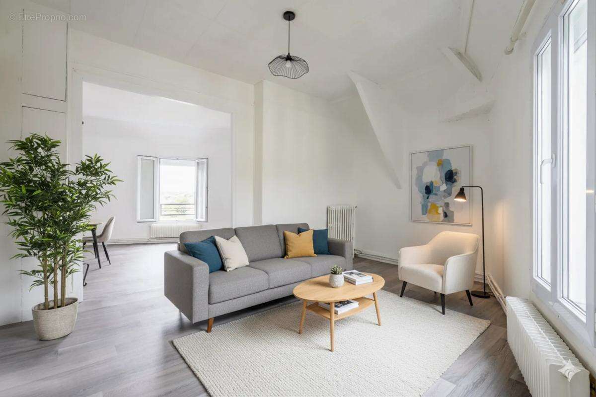 Appartement à LE PERREUX-SUR-MARNE