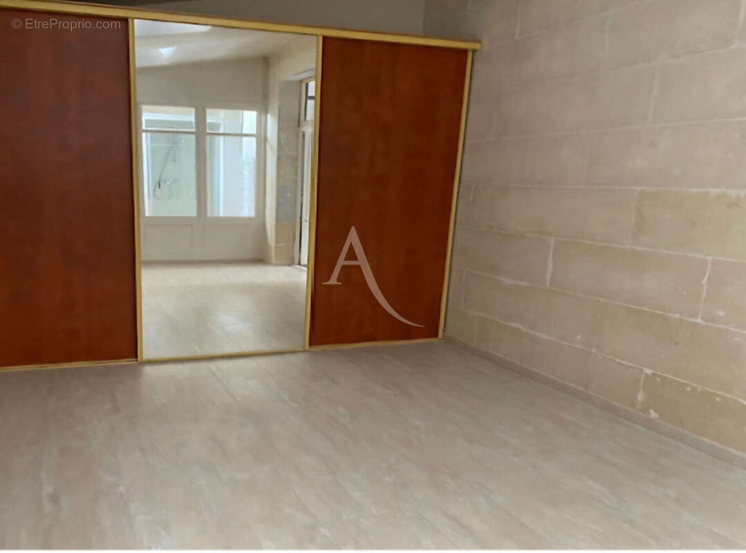 Appartement à PONS