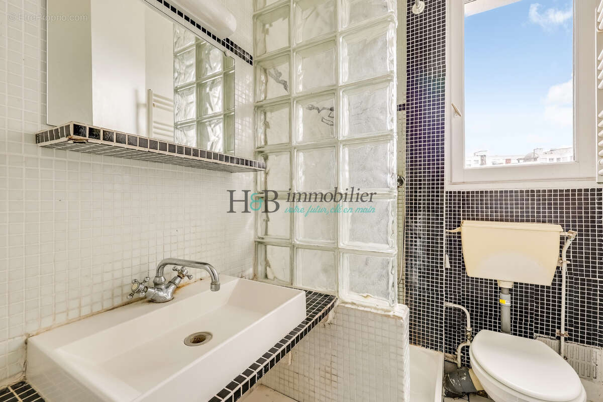 Appartement à PARIS-12E