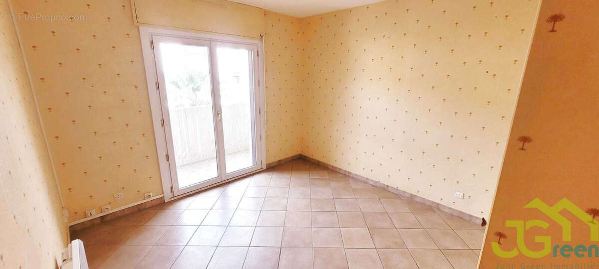 Appartement à HYERES