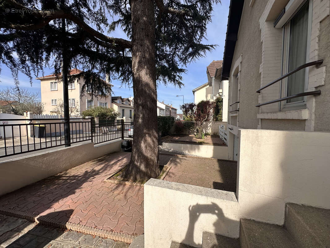 Maison à PIERREFITTE-SUR-SEINE