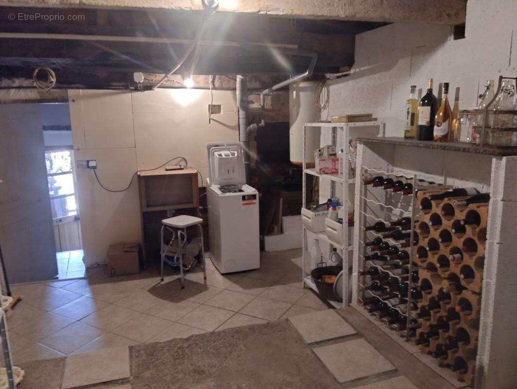 Maison à GREOUX-LES-BAINS