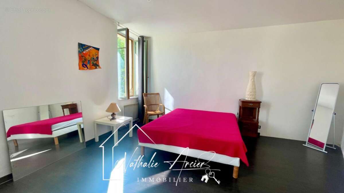 Maison à SAINT-HILAIRE