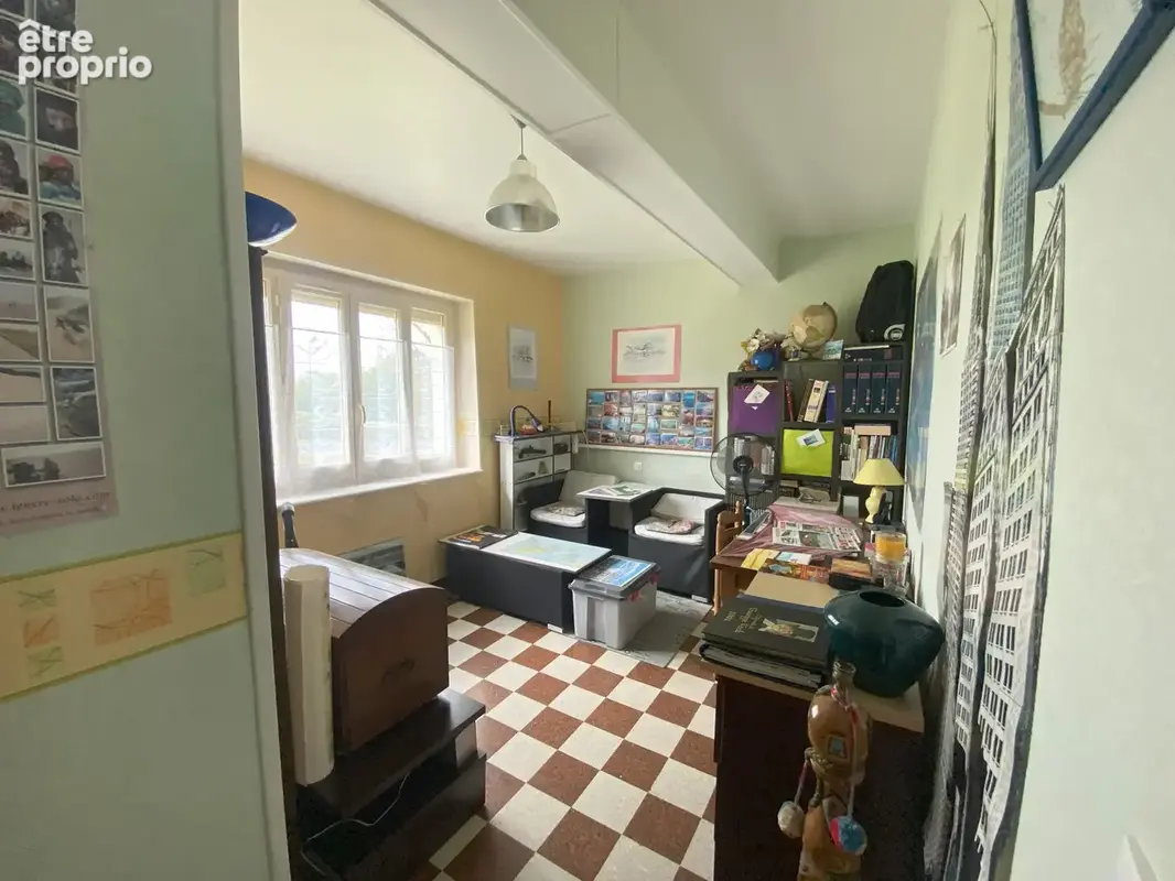 Ferme rénovée de  118 M2 habitable ! Terrain de 1 137 m2 à 13 500m2!  PRIX : 272 000 € - photo 14