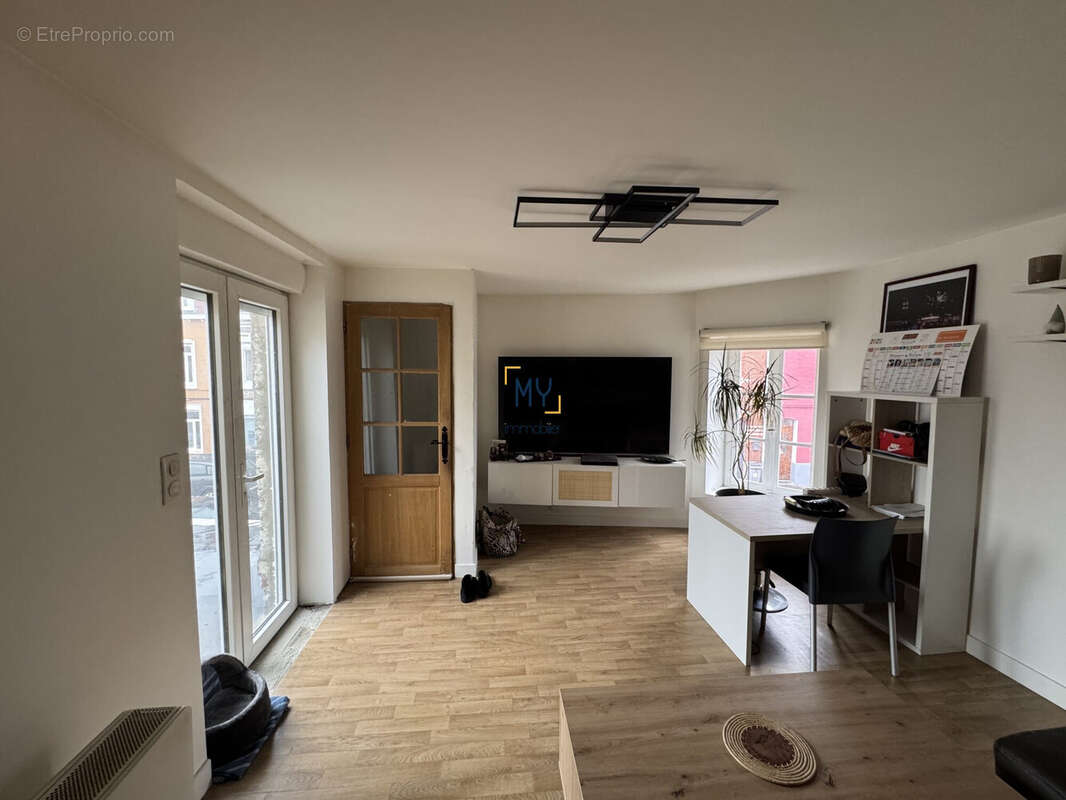 T2 - PIECE DE VIE - Appartement à SAINT-ANDRE-LEZ-LILLE