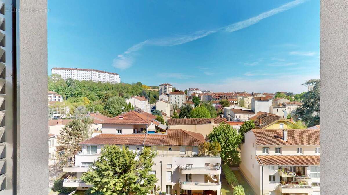 Appartement à LYON-5E