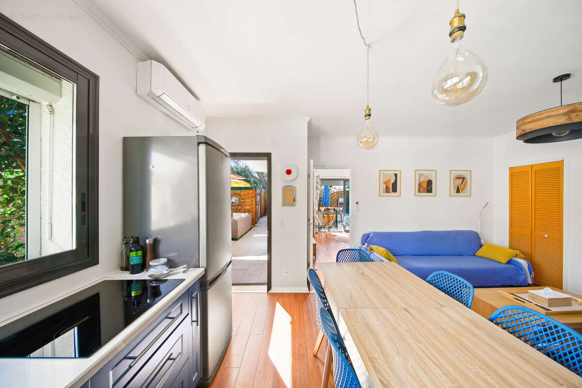 Appartement à HYERES