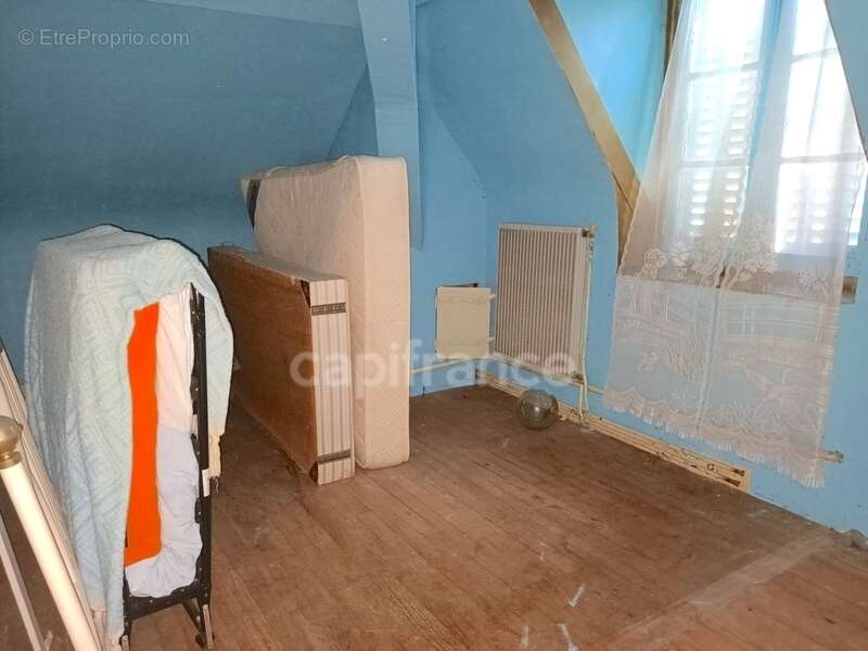 Maison à VILLEVALLIER