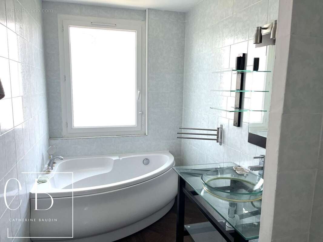 Photo 8 - Appartement à LA ROCHELLE