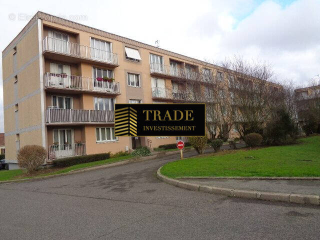 Appartement à EGLY