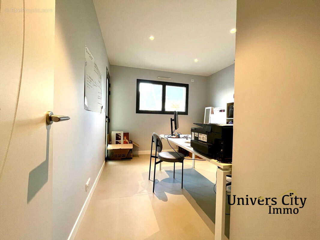 Maison à LE LION-D'ANGERS