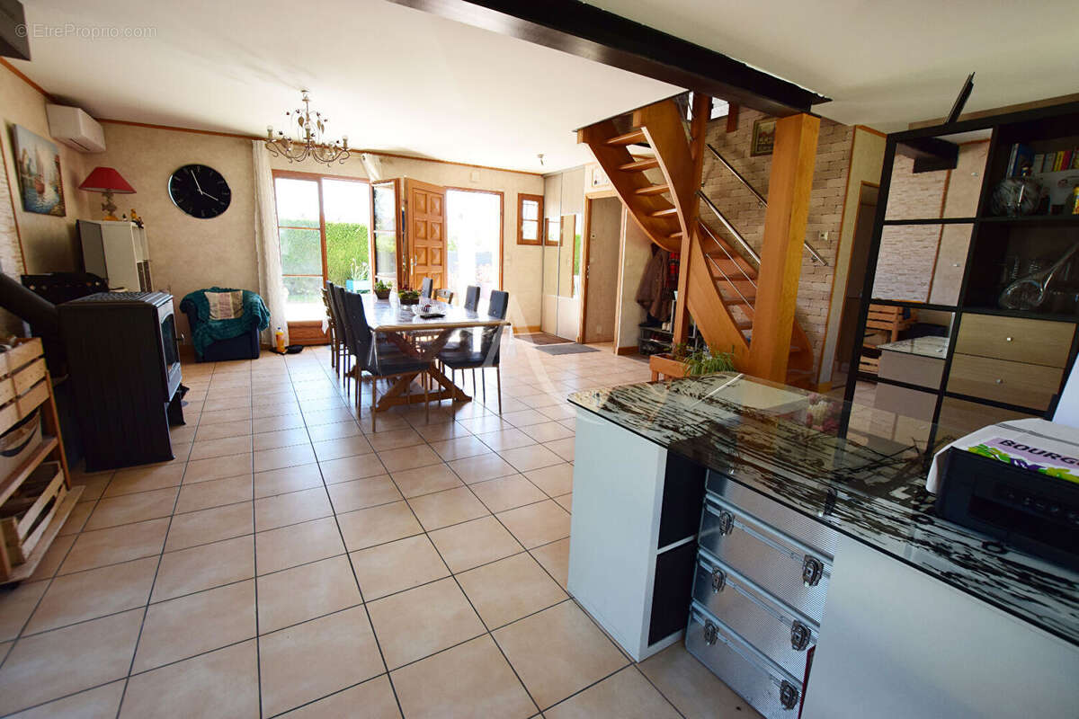 Maison à RAMPILLON