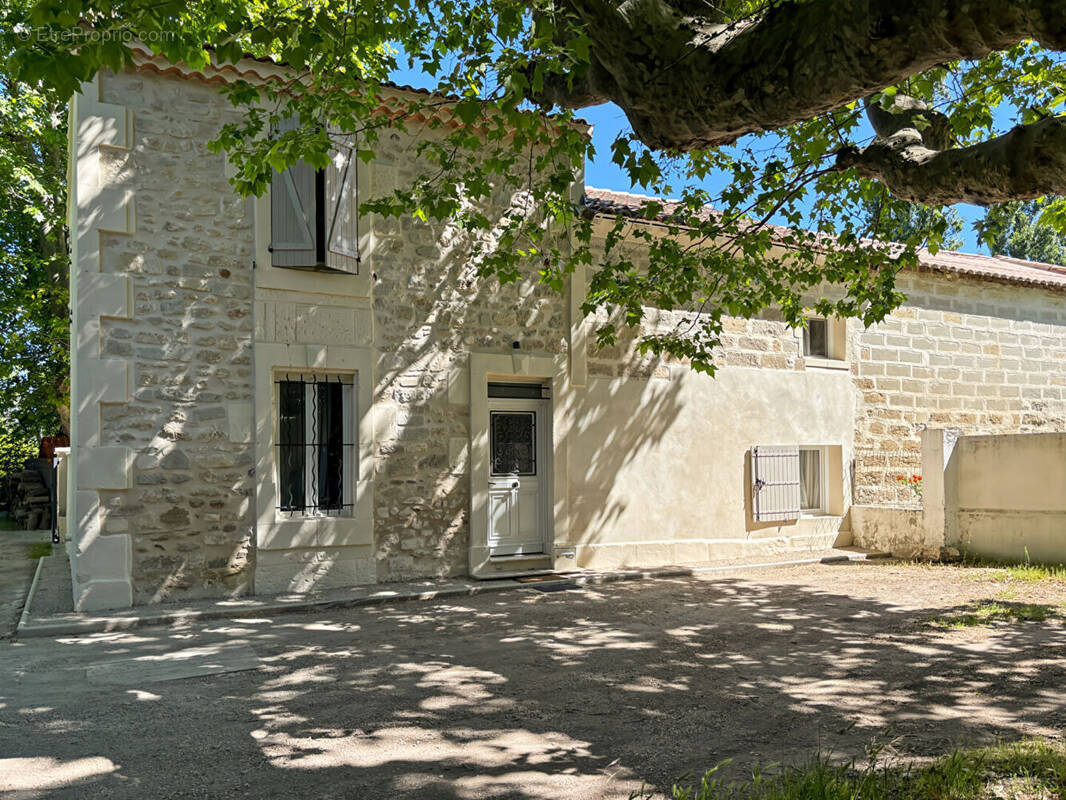 Autre à CHATEAURENARD