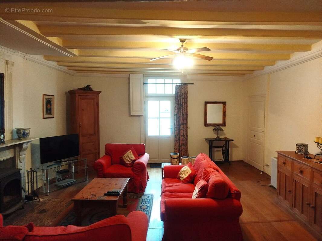 Maison à MOUILLERON-EN-PAREDS